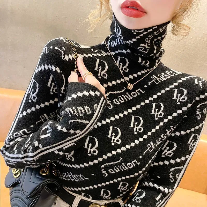 【Tops】2色展開ハイネックニット Z8240