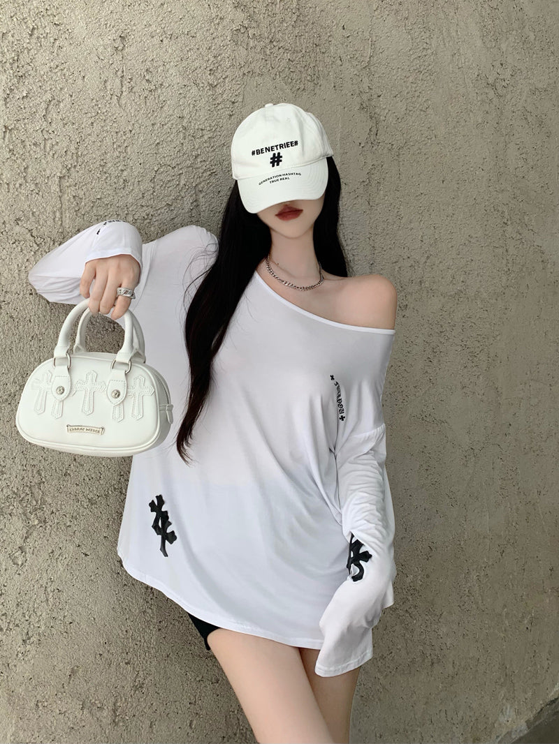 【Tops】バック透かし彫り薄いTシャツ W13113