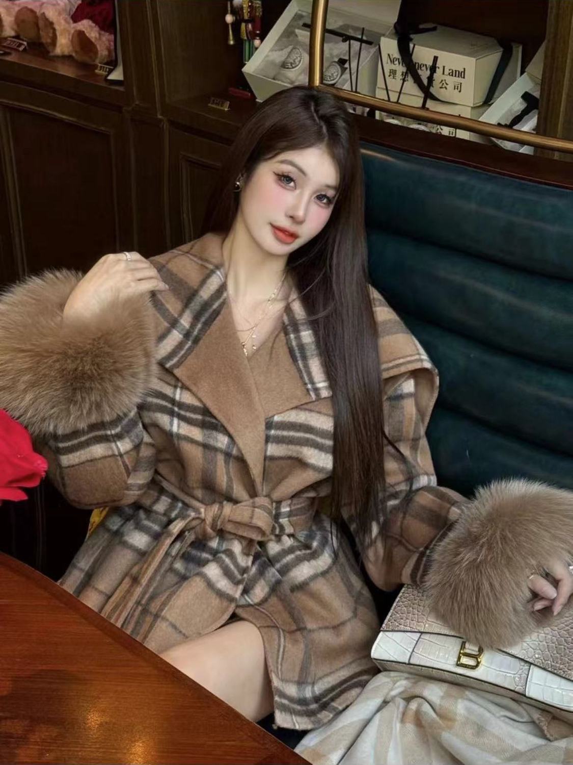 【Outer】ファー付きレトロジャケット W14702
