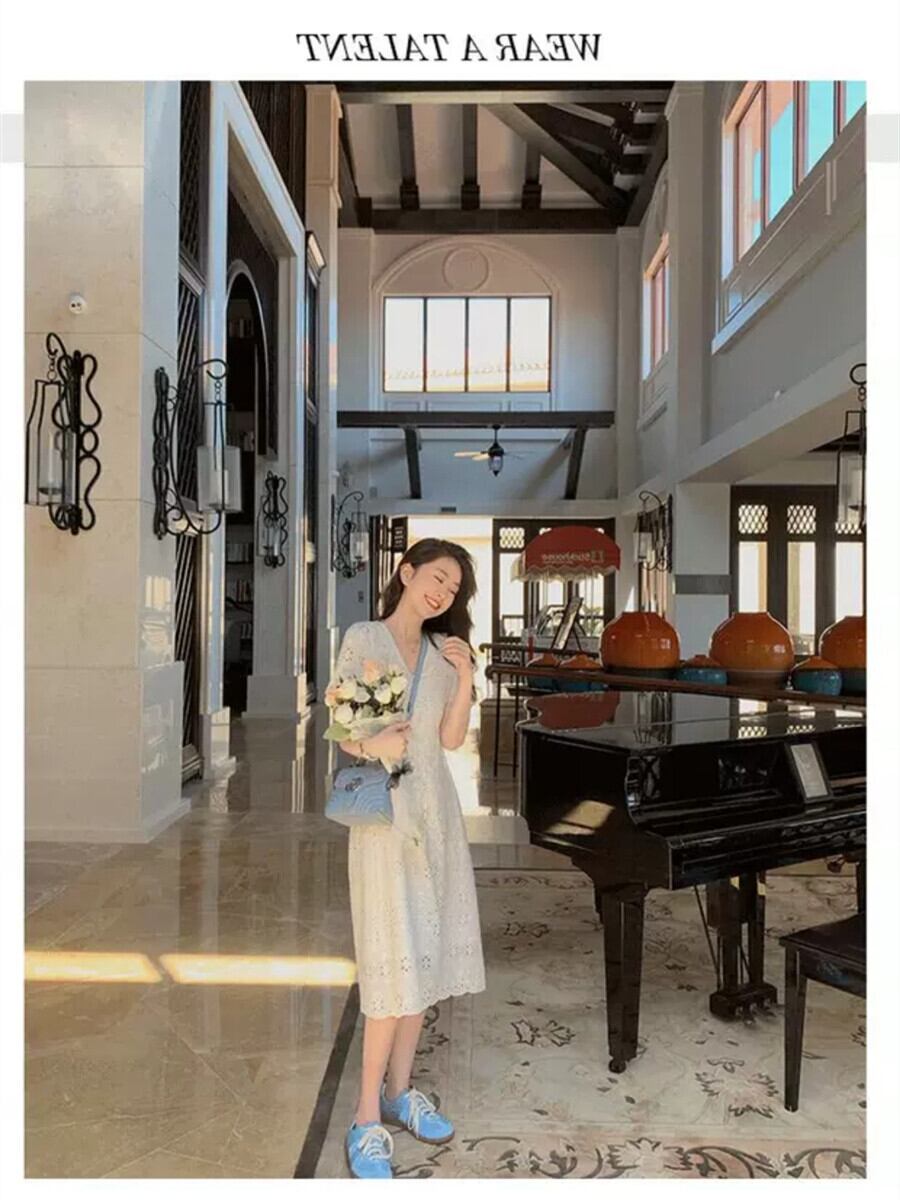 【dress】美人度アップ韓国系森ガール気質Vネック透かし彫りレーススカート