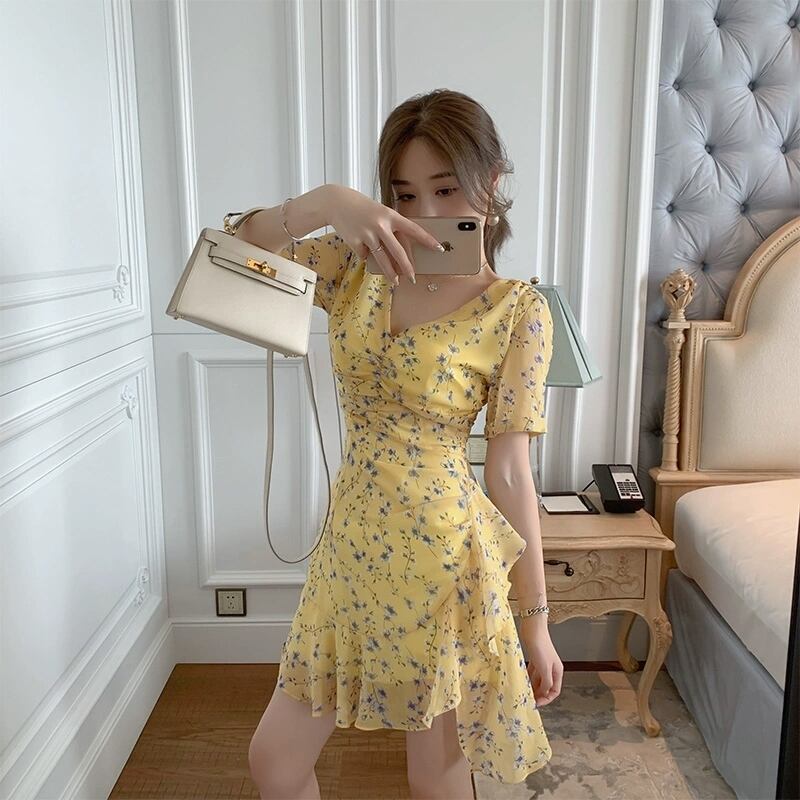 【dress】好感度UP!韓国系レトロスウィートVネック花柄スカート