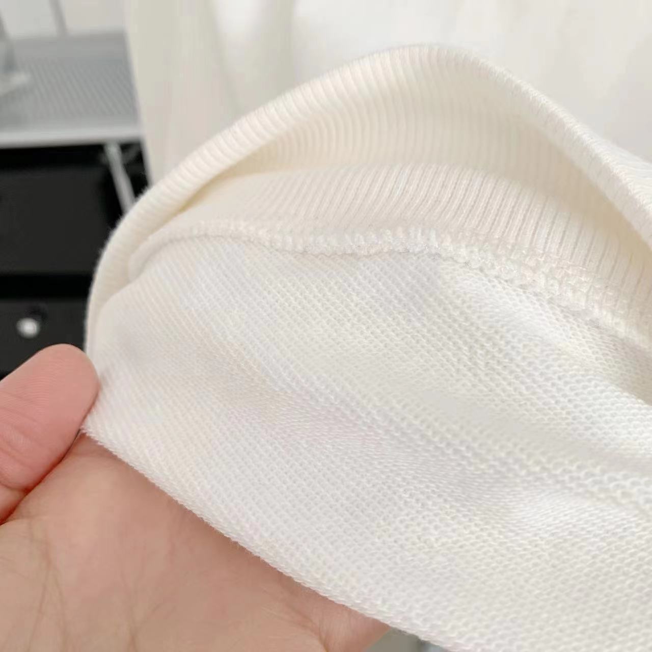 【tops】プリントフーディー M21403