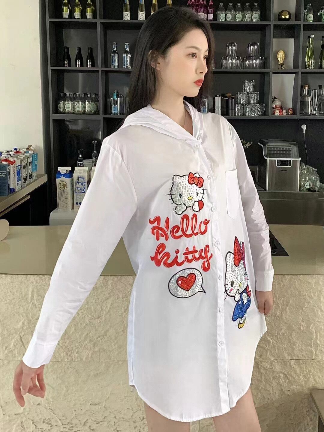 【tops】ラインストーン付きシャツF6955