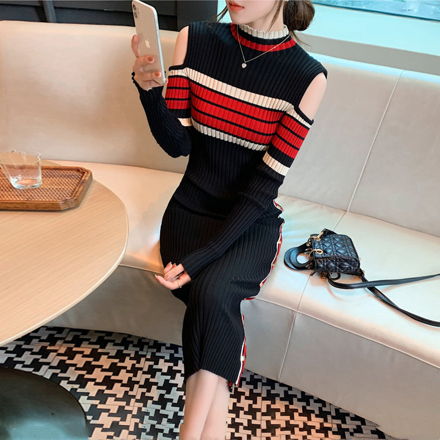 【Dress】透かし彫りニットワンピース W13921
