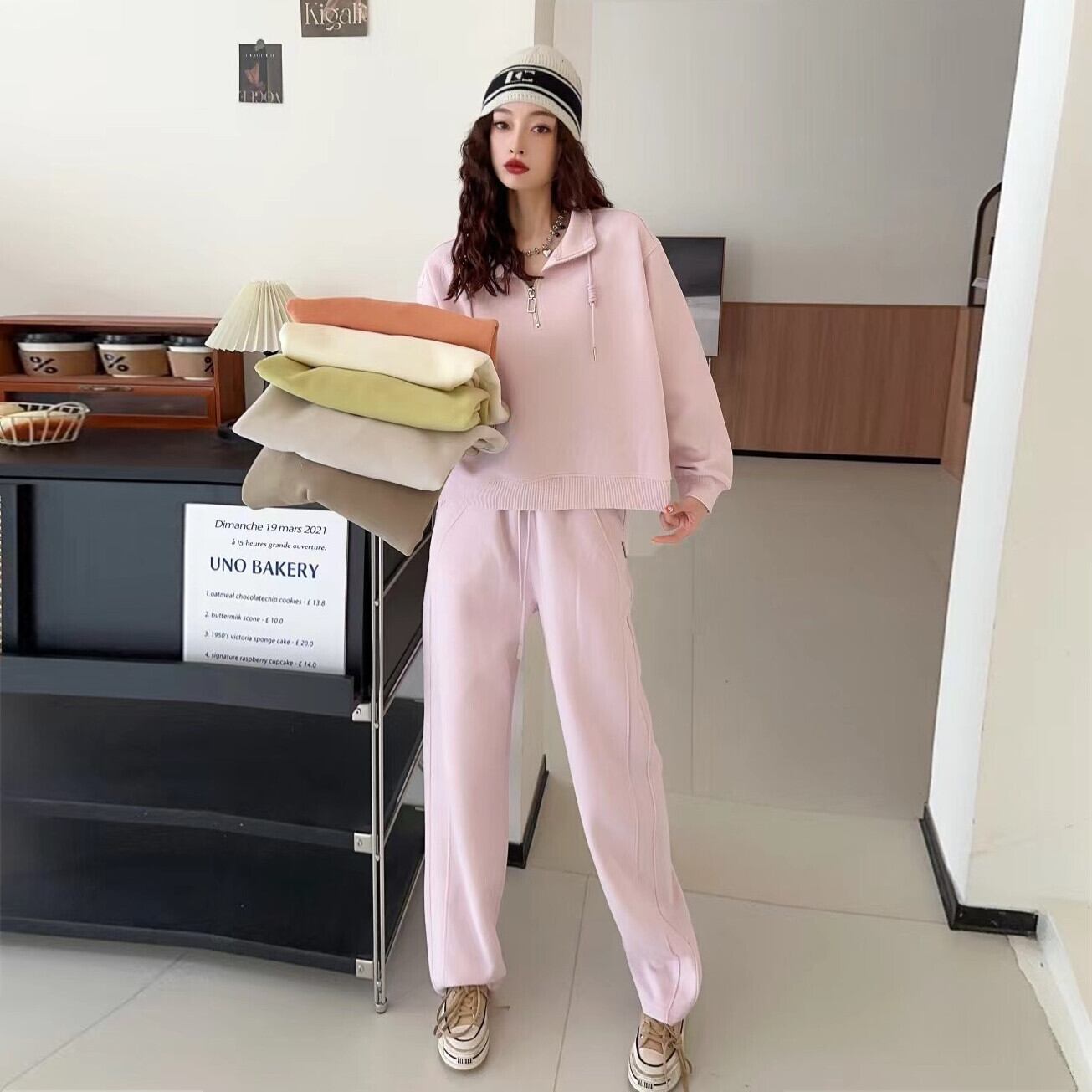 【set】パーカー×カジュアルパンツセット  W10555