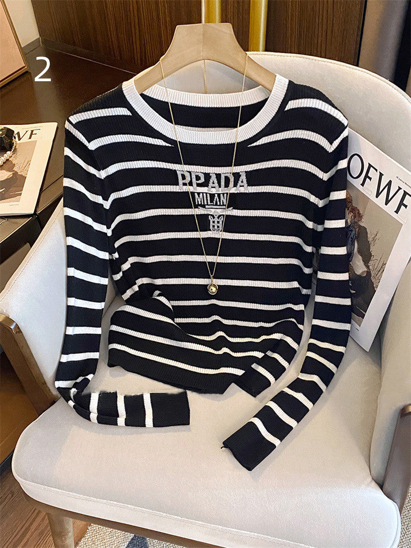 【Tops】ボーダー柄ニット W13334