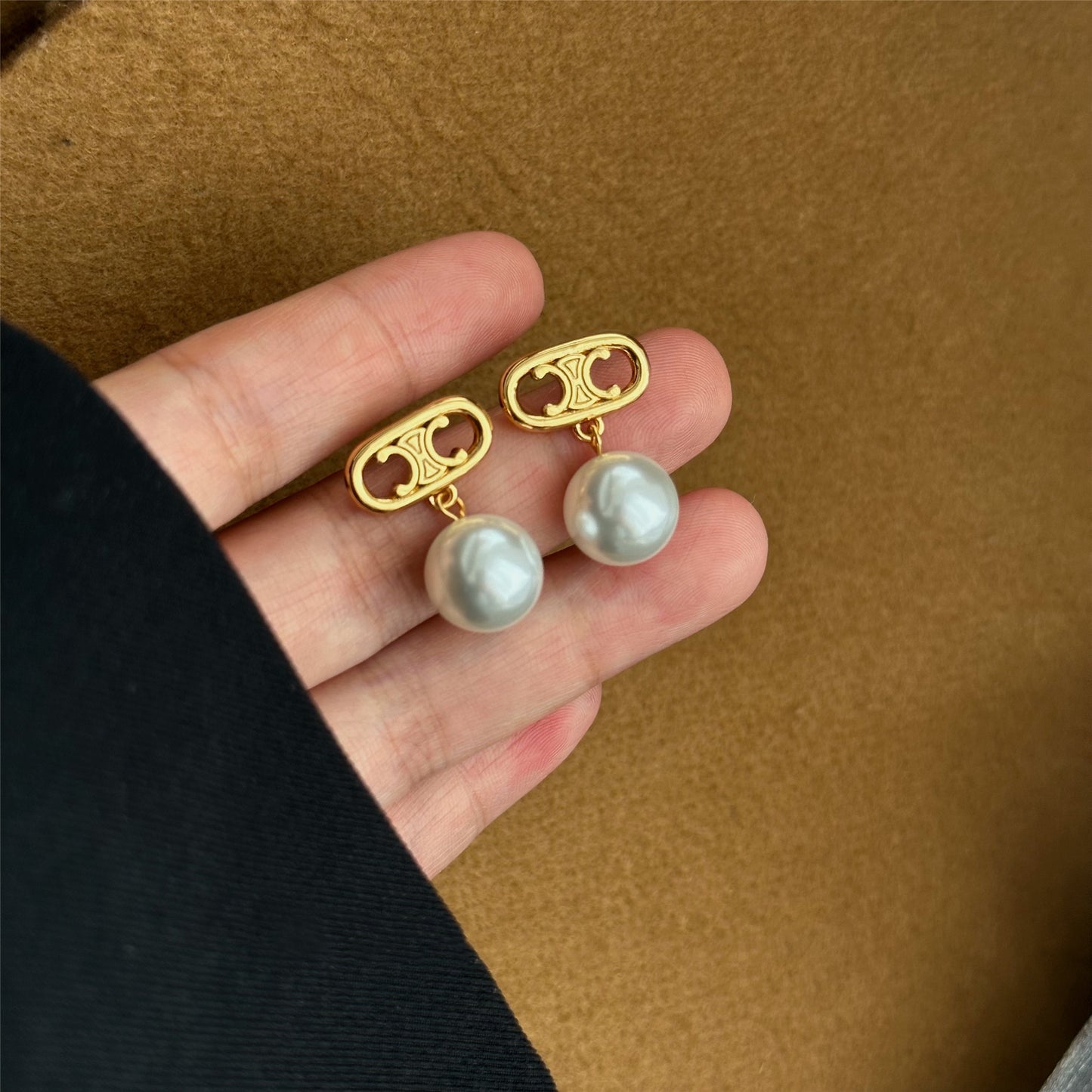 【雑貨】ビーズデザインピアス W12546