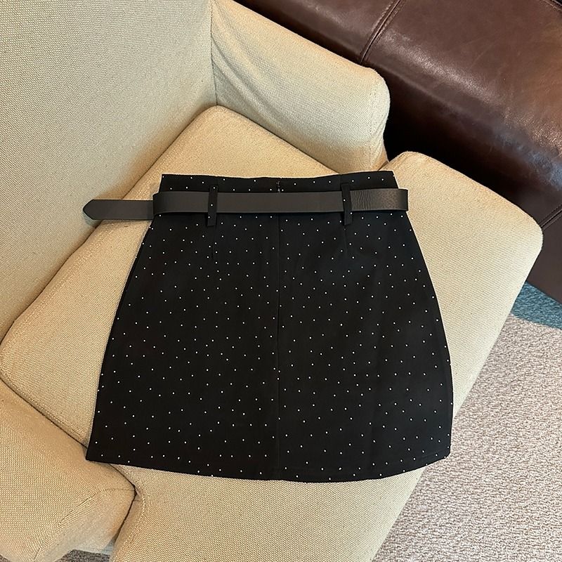 【Bottoms】ベルト付きダイヤモンドスカート W11427