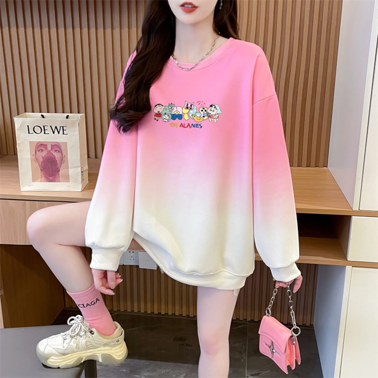 【Tops】グラデーションキャラクタープルオーバー W13985