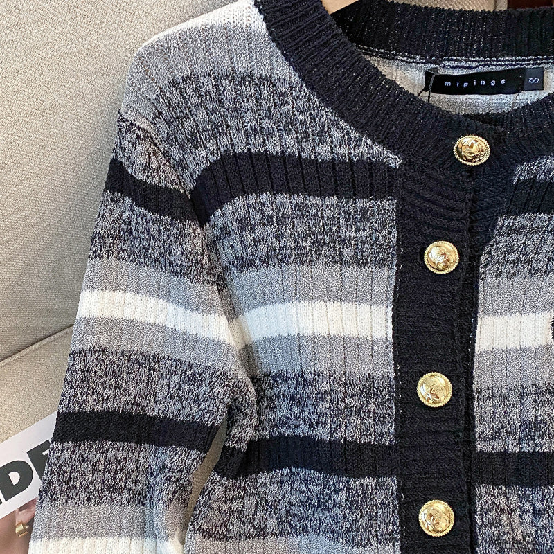 【Outer】配色ニットカーディガン W13298