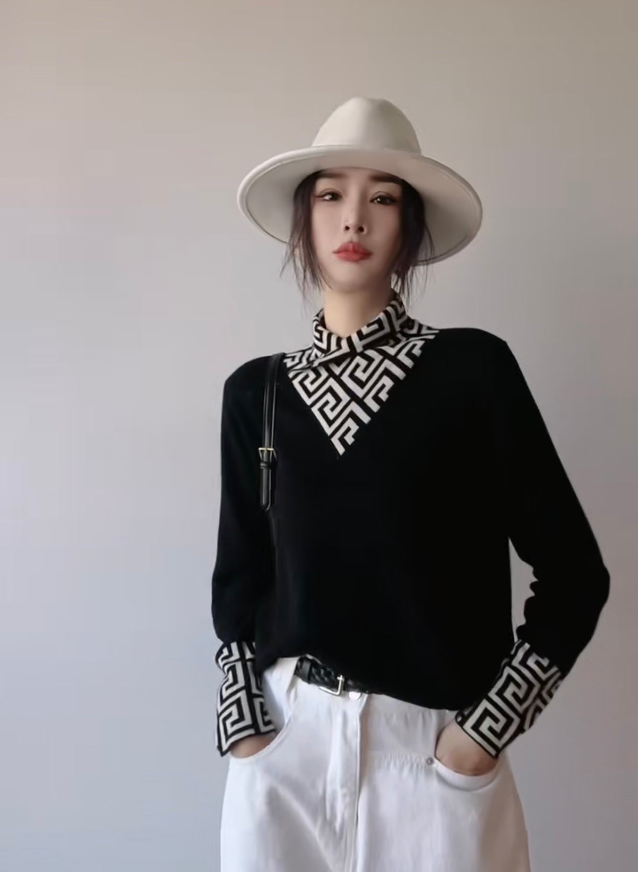 【Tops】配色ニットセーター W14722