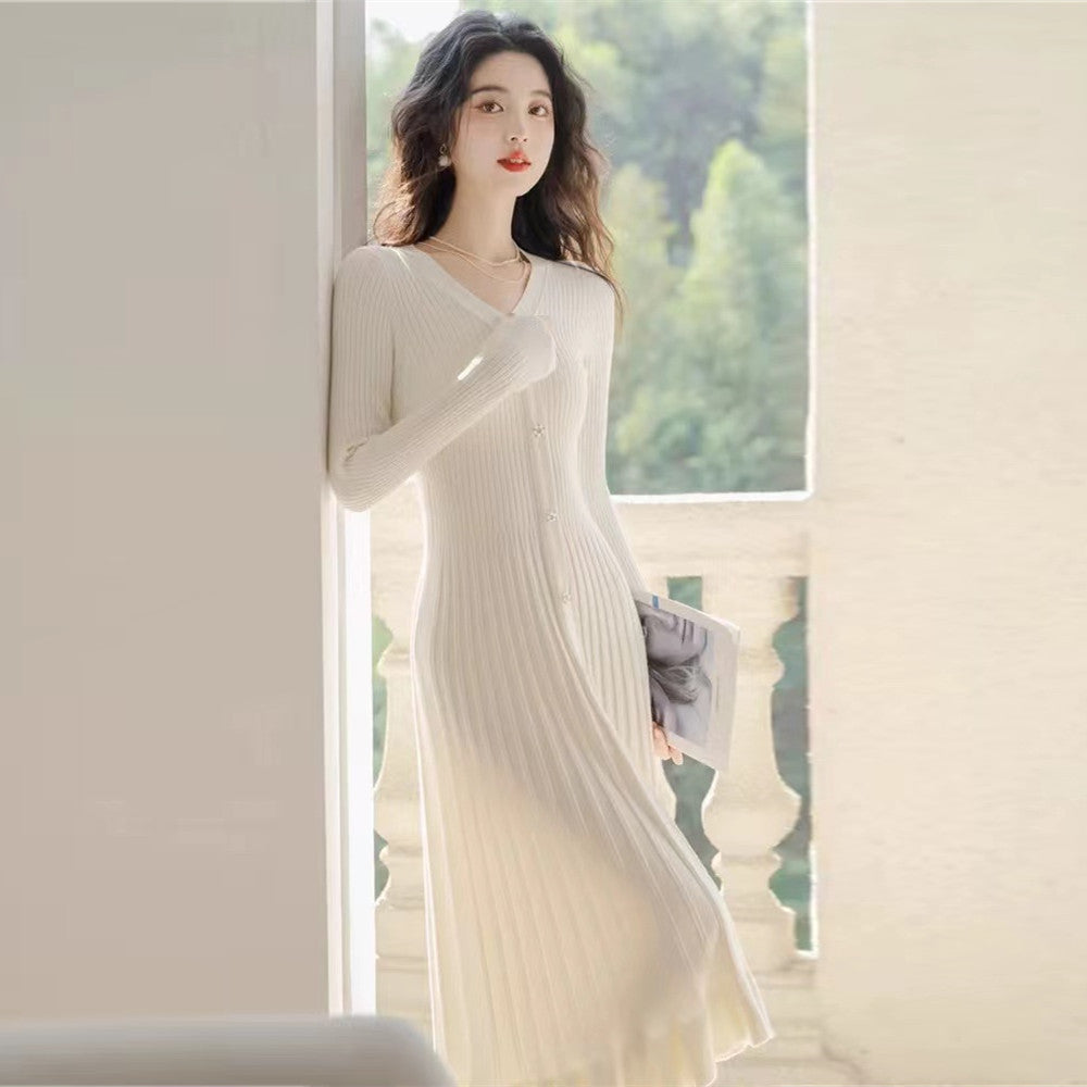 【Dress】Vネックニットワンピース W9614