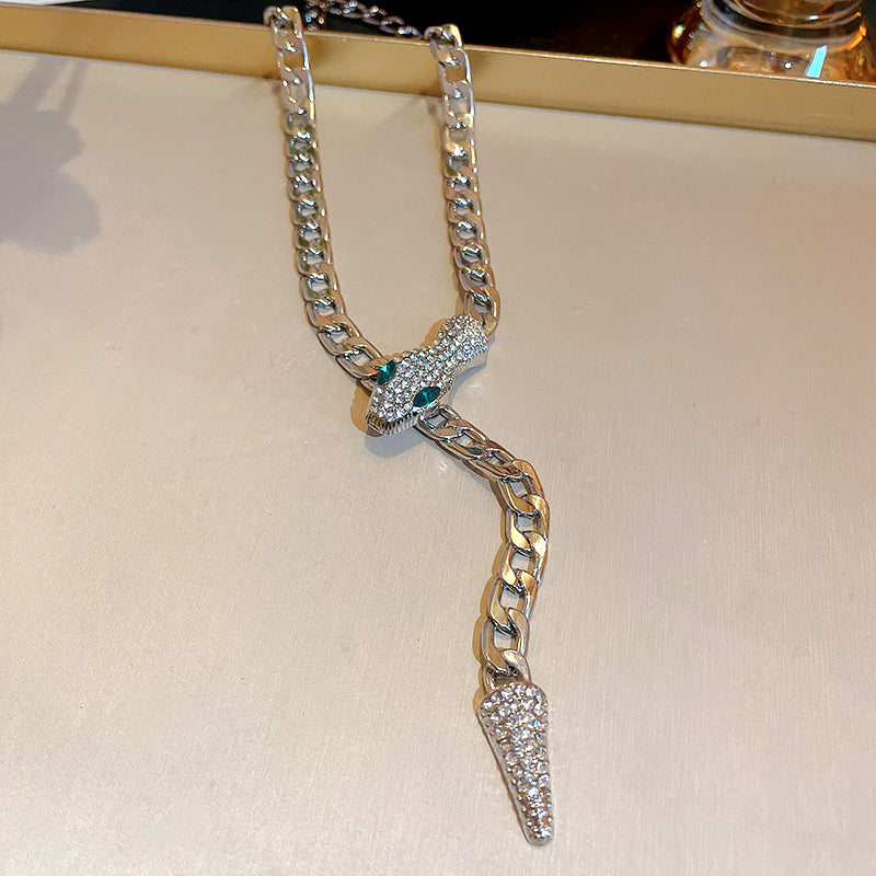 【雑貨】高級感ネックレス W14357
