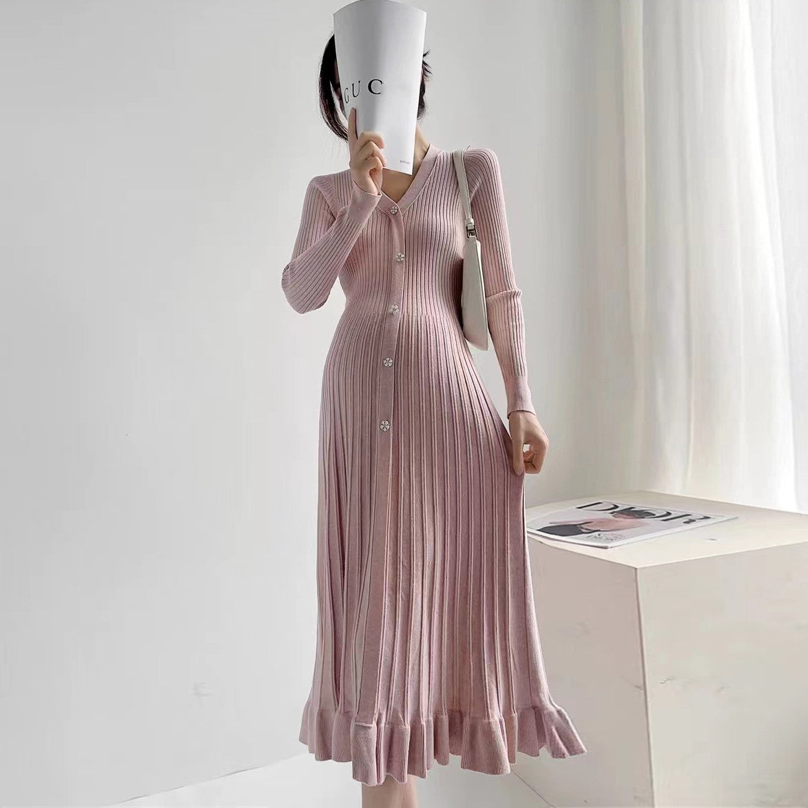 【Dress】Vネックニットワンピース W9614