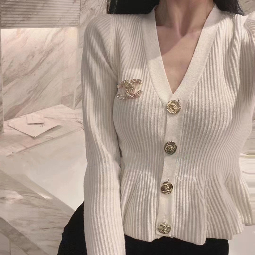 【Tops】3色展開フリルニット W13740