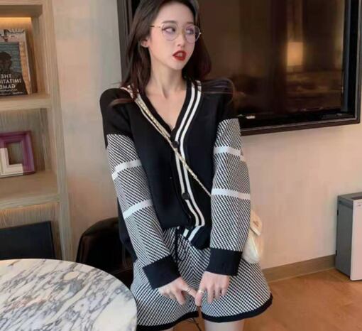 【set】大人可愛い!キャンパスショートパンツセーター2色2点セット