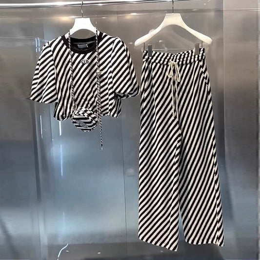 【Set】Tシャツ+パンツセットアップ W11769