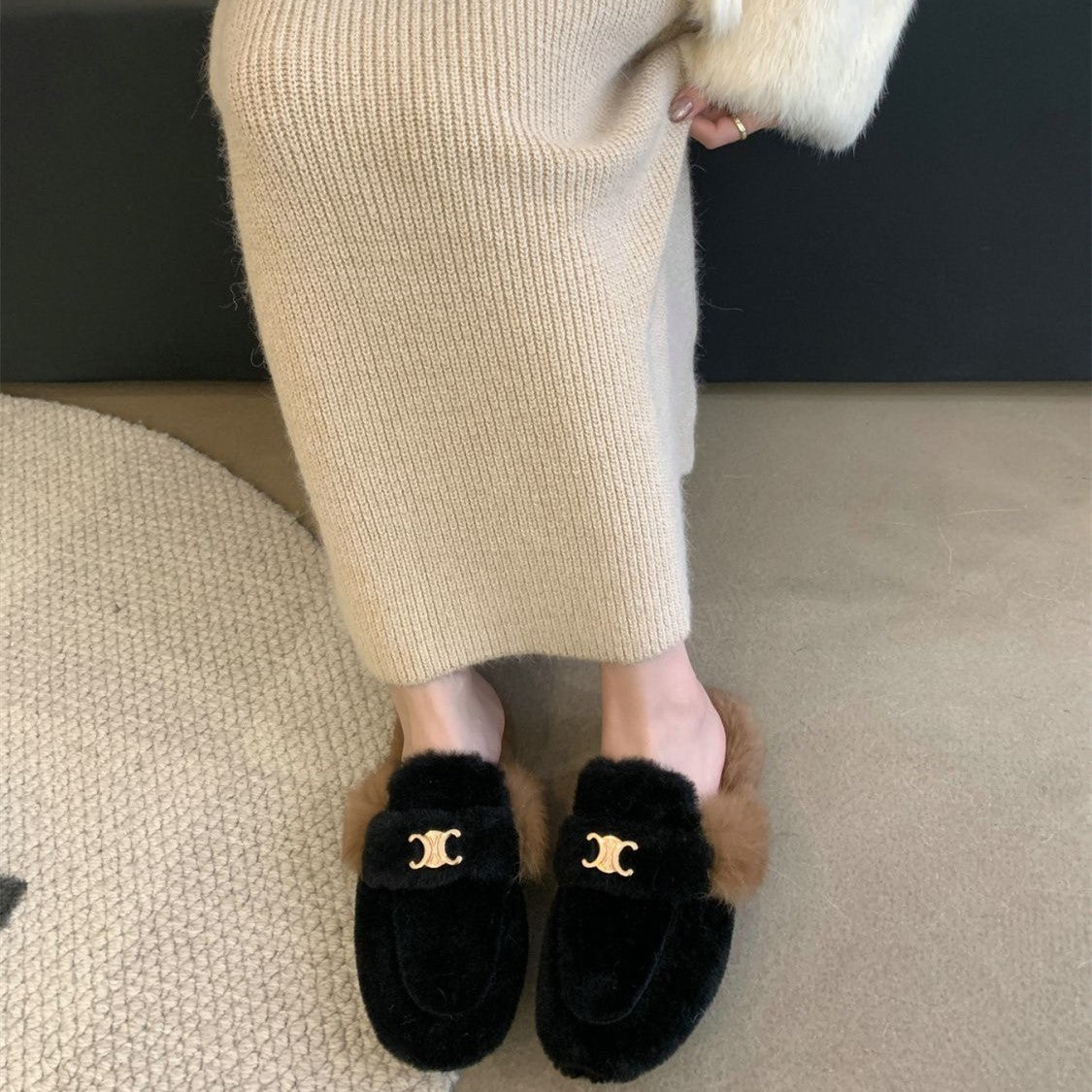 【Shoes】人気ファースリッパ Z8133