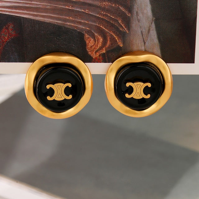 【雑貨】英字柄配色ピアス W10991