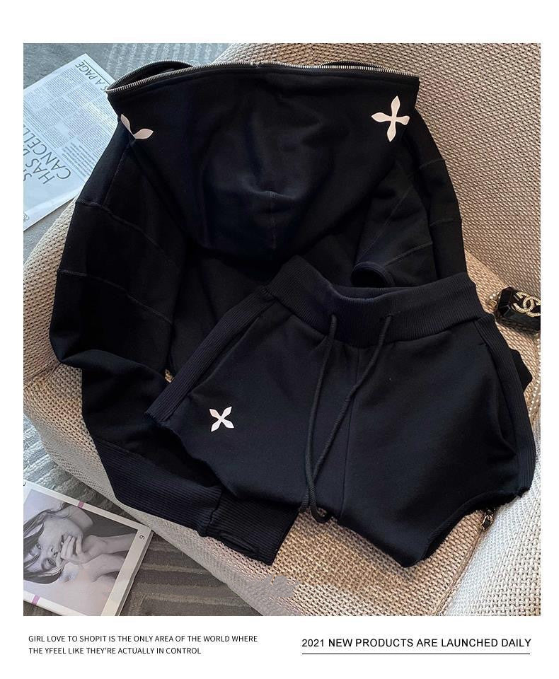 【Set】2点セット ジップパーカー + パンツ W12253