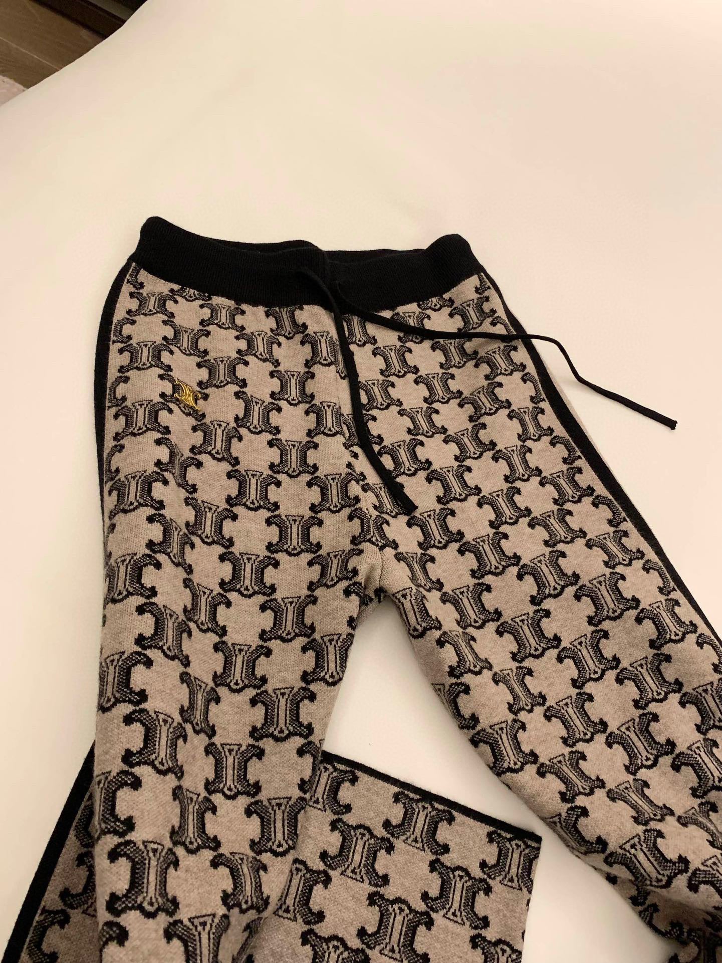【Bottoms】3色展開ニットガウチョパンツ W13755