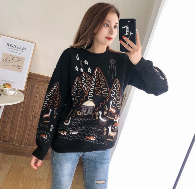 【tops】大人可愛い刺繍丸首セーター切り替えゆったり2色