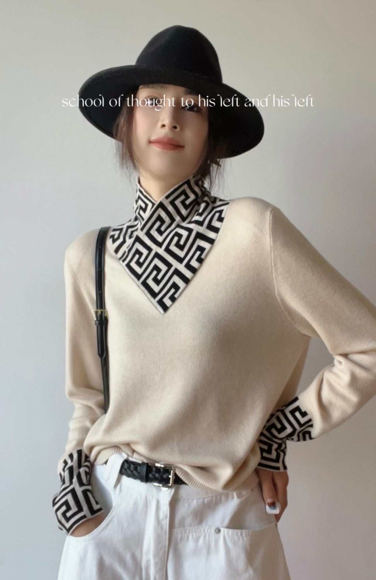 【Tops】配色ニットセーター W14722