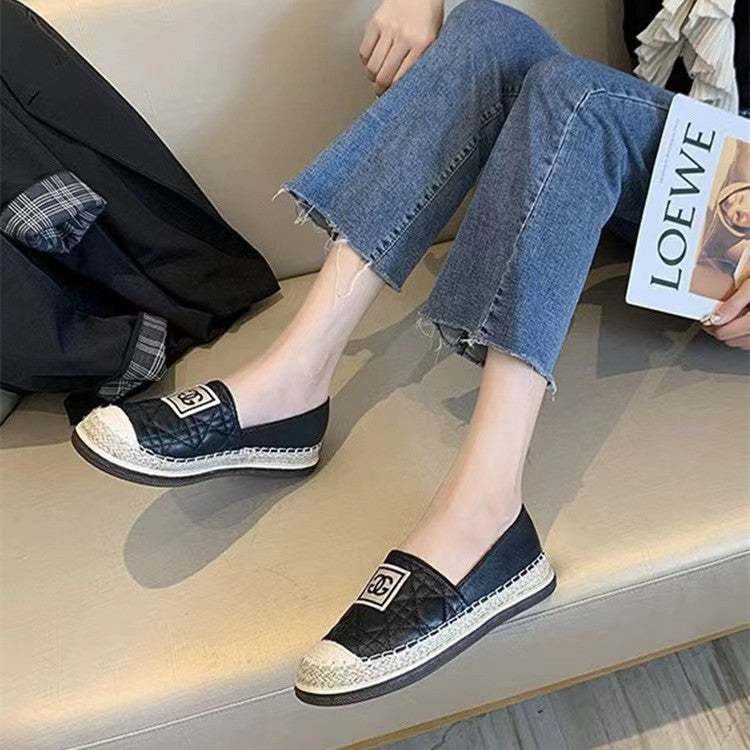 【Shoes】新入荷~2色フラットシューズ W10105