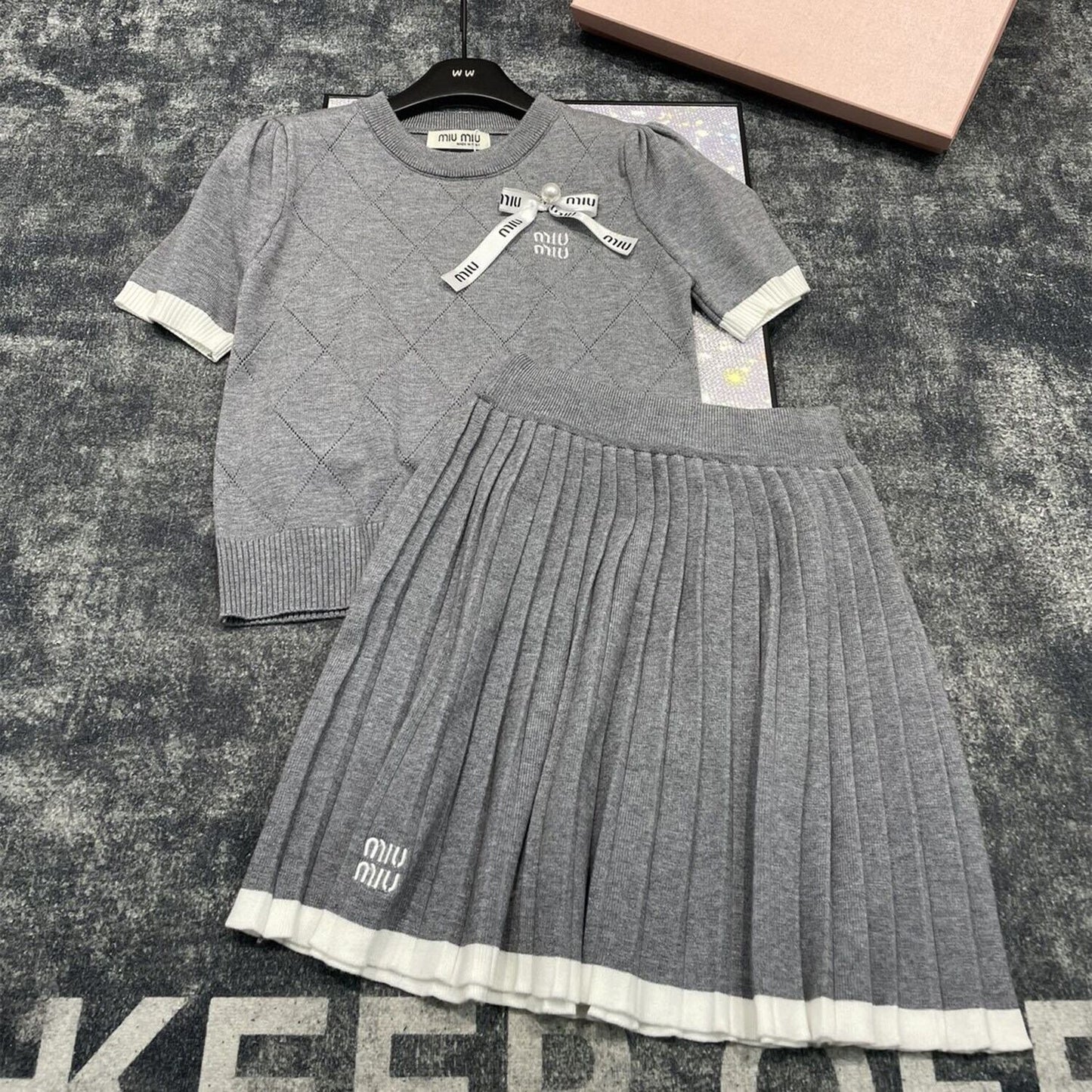 【set】半袖ニットトップス×プリーツスカートセット N2463