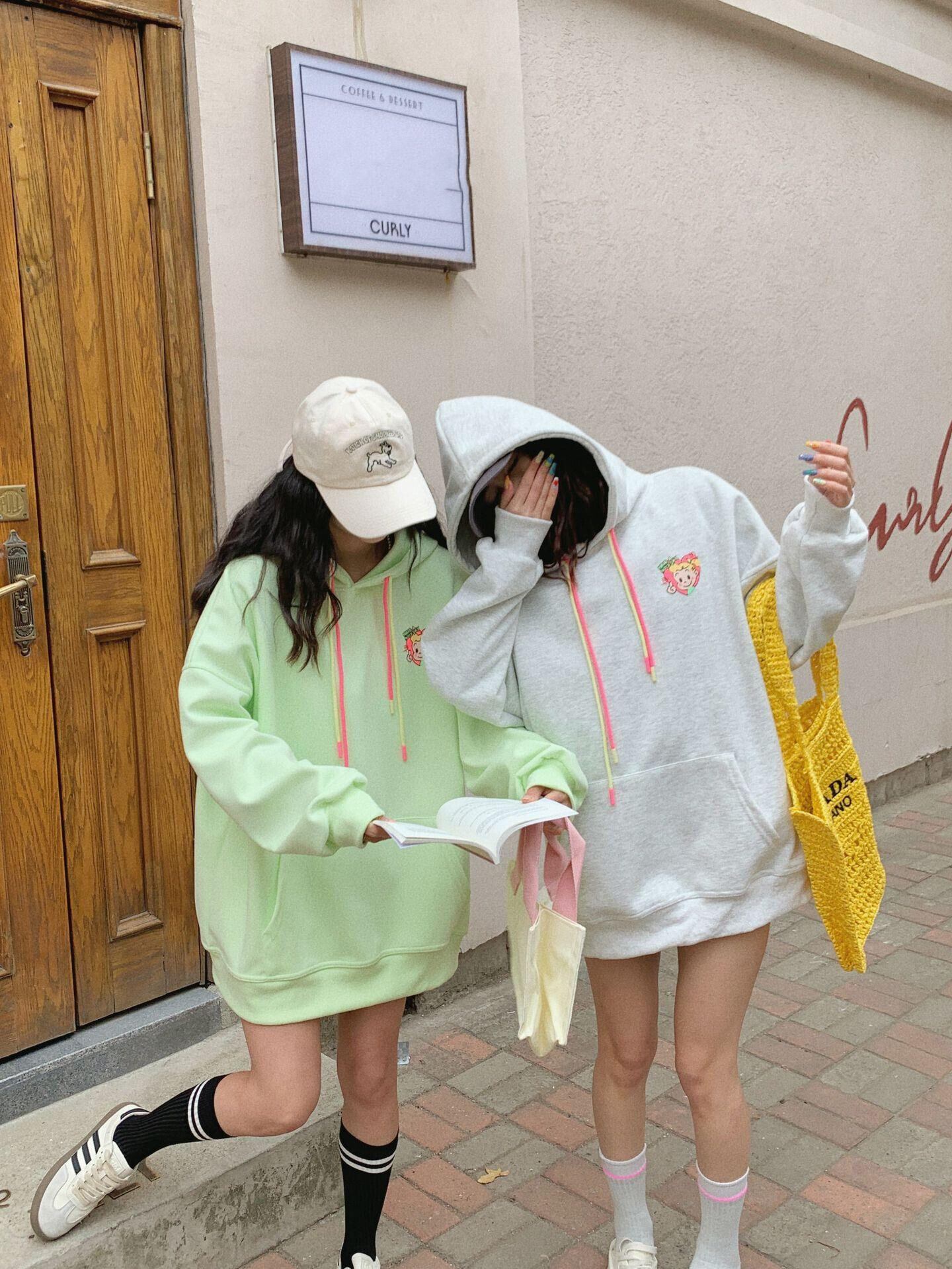 【tops】プリントフーディー W10517