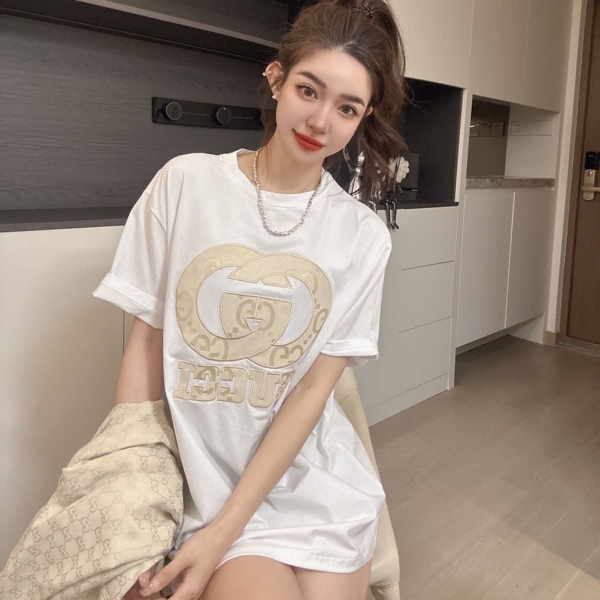 【Tops】レタープリントTシャツ T01571