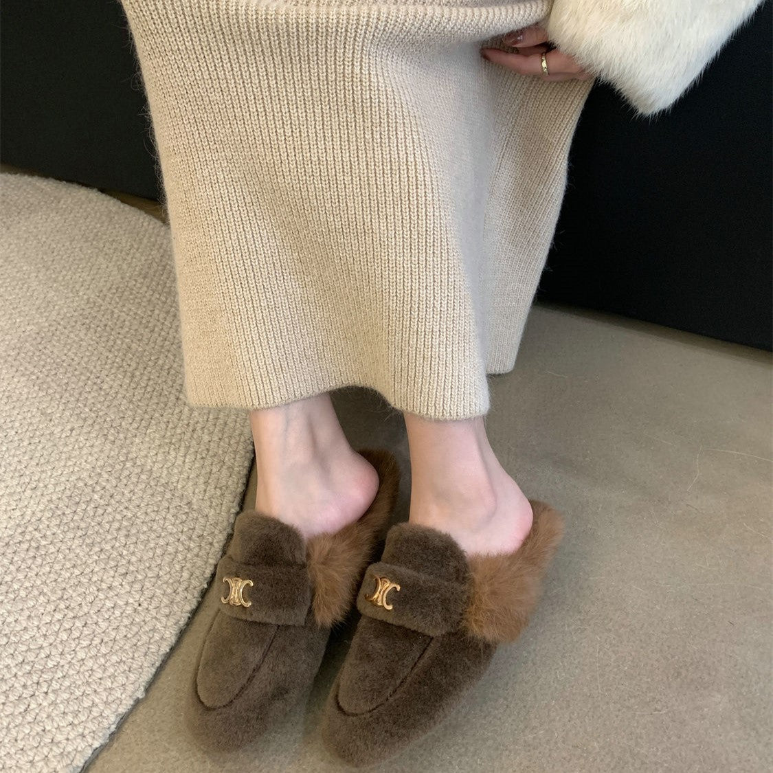 【Shoes】人気ファースリッパ Z8133