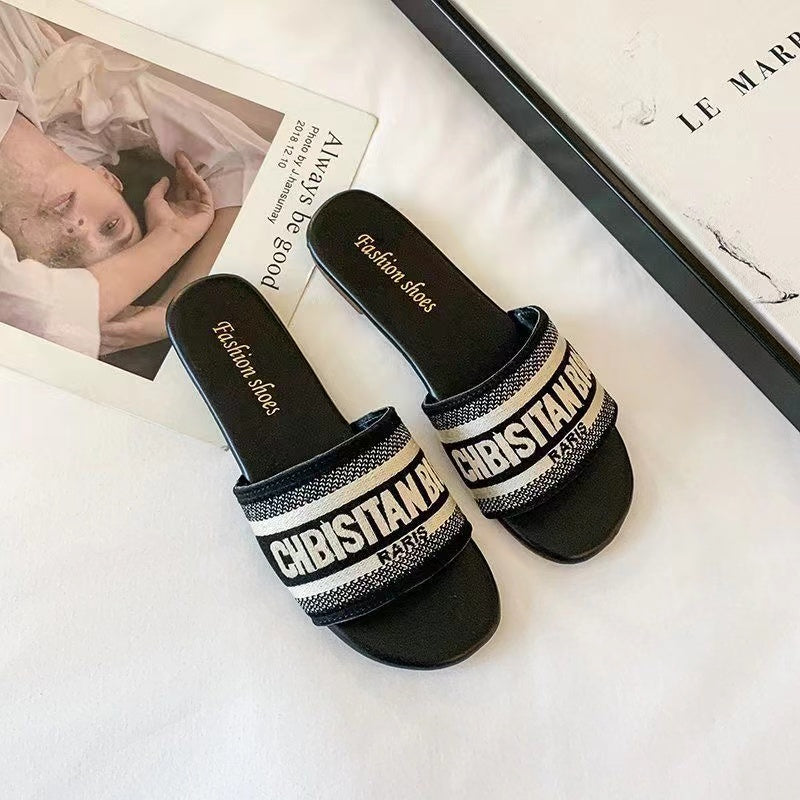 【Shoes】プリントサンダルスリッパ W12097