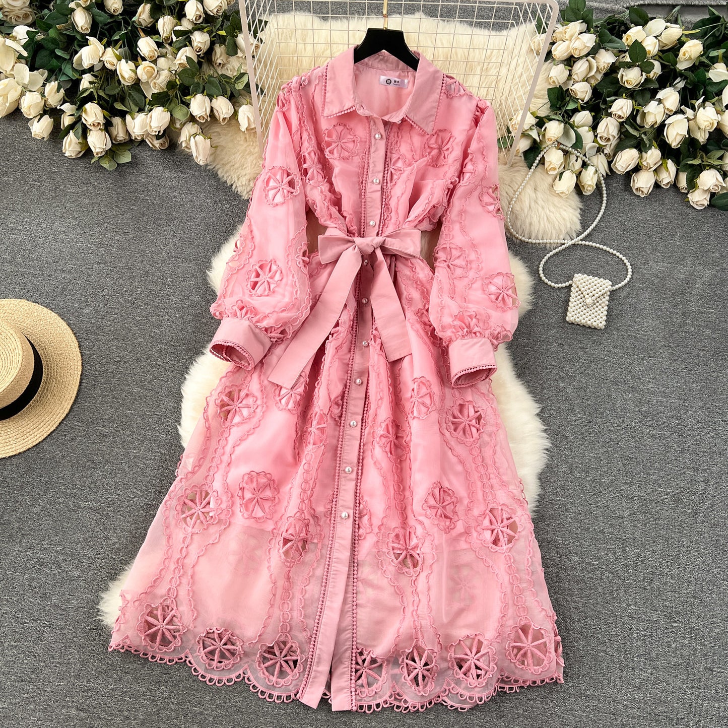 【Dress】透かし彫りシャツワンピース W14439