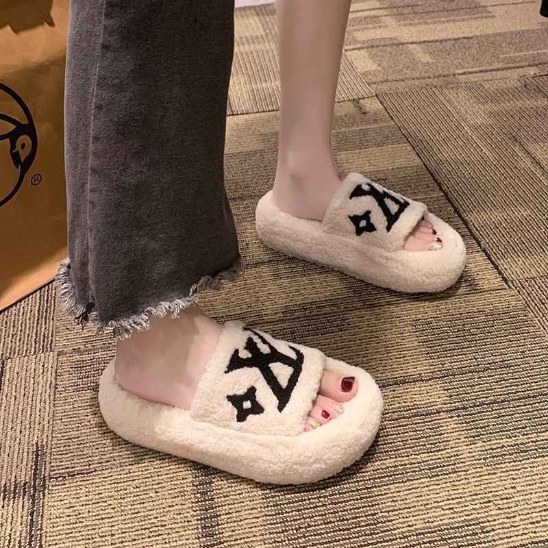 【Shoes】新入荷~疲れない厚底ラムウールスリッパ Z-6485