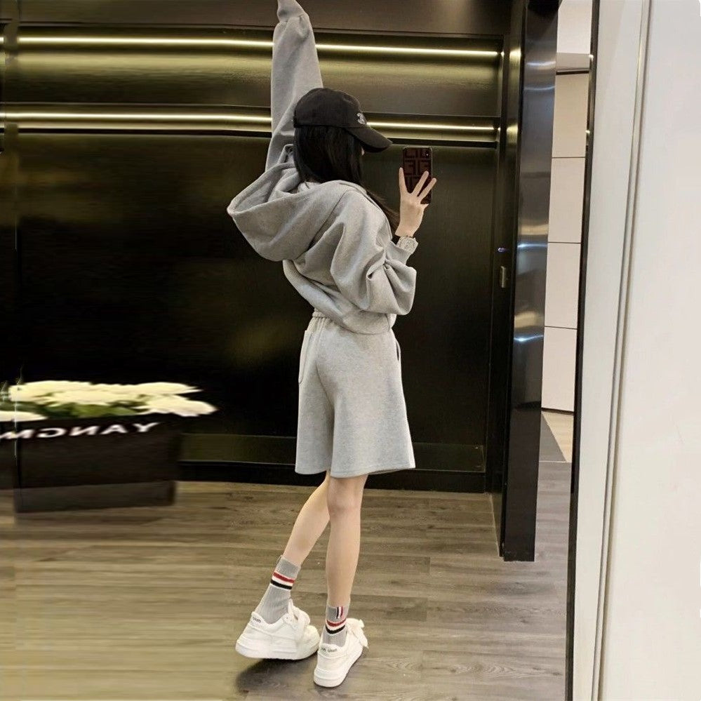 【Set】フーディー + ショートパンツ セットアップ Z7453