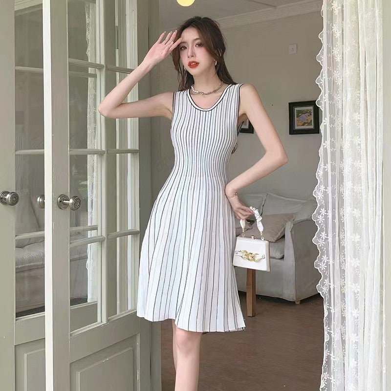 【Dress】ストラップ柄ワンピース W12177