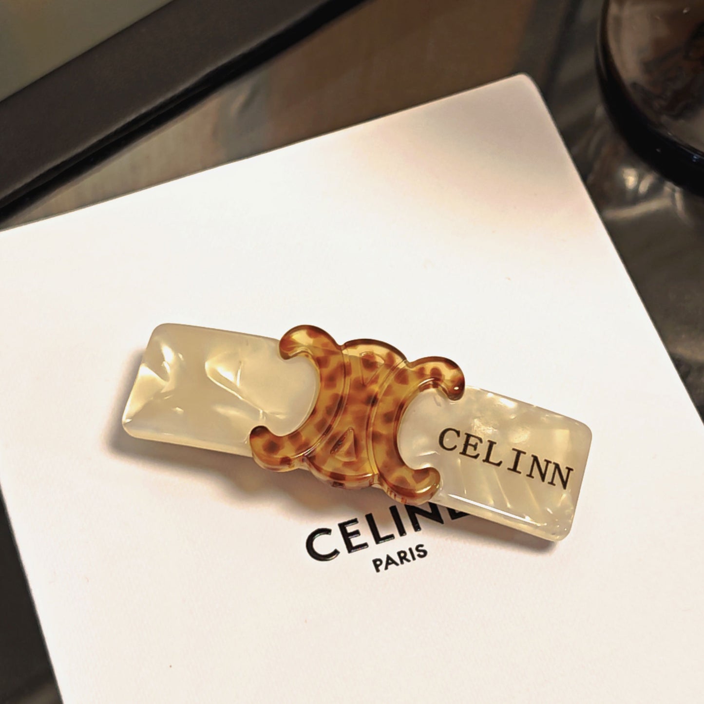 【雑貨】ヘアピンT01835