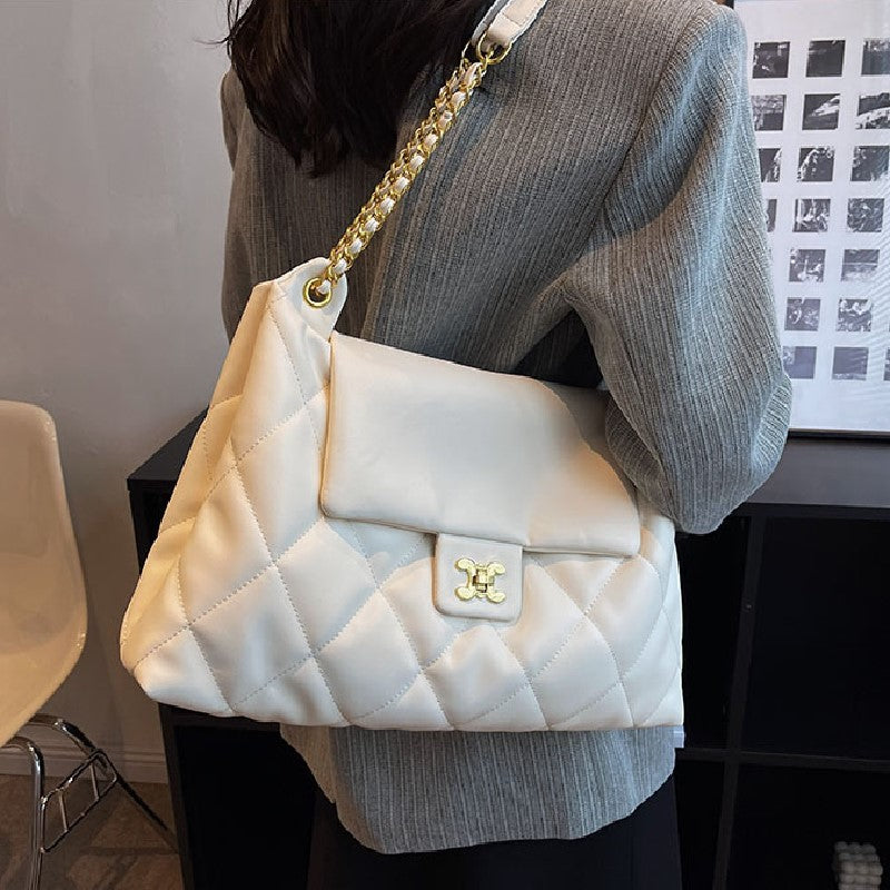 【雑貨】大容量オフィス通勤バッグ Z7997