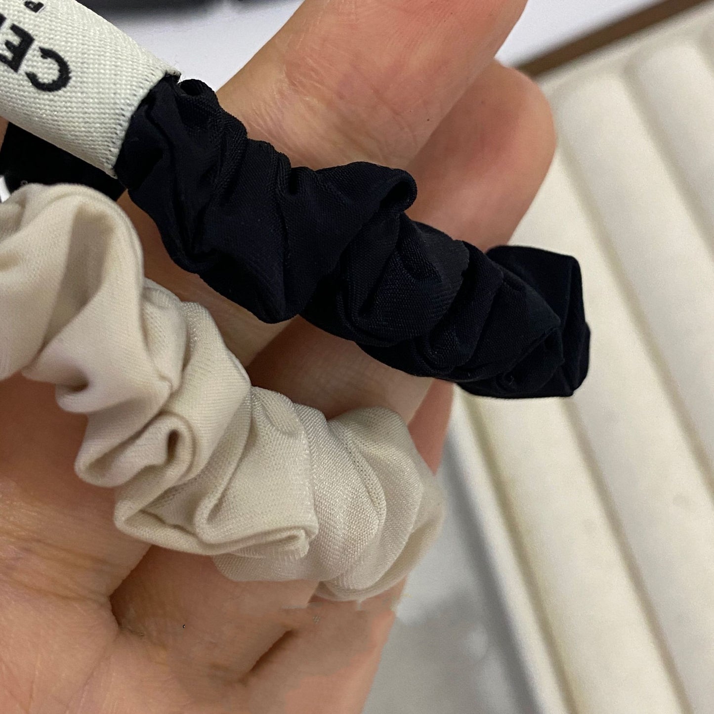 【雑貨】ヘアリング W11994