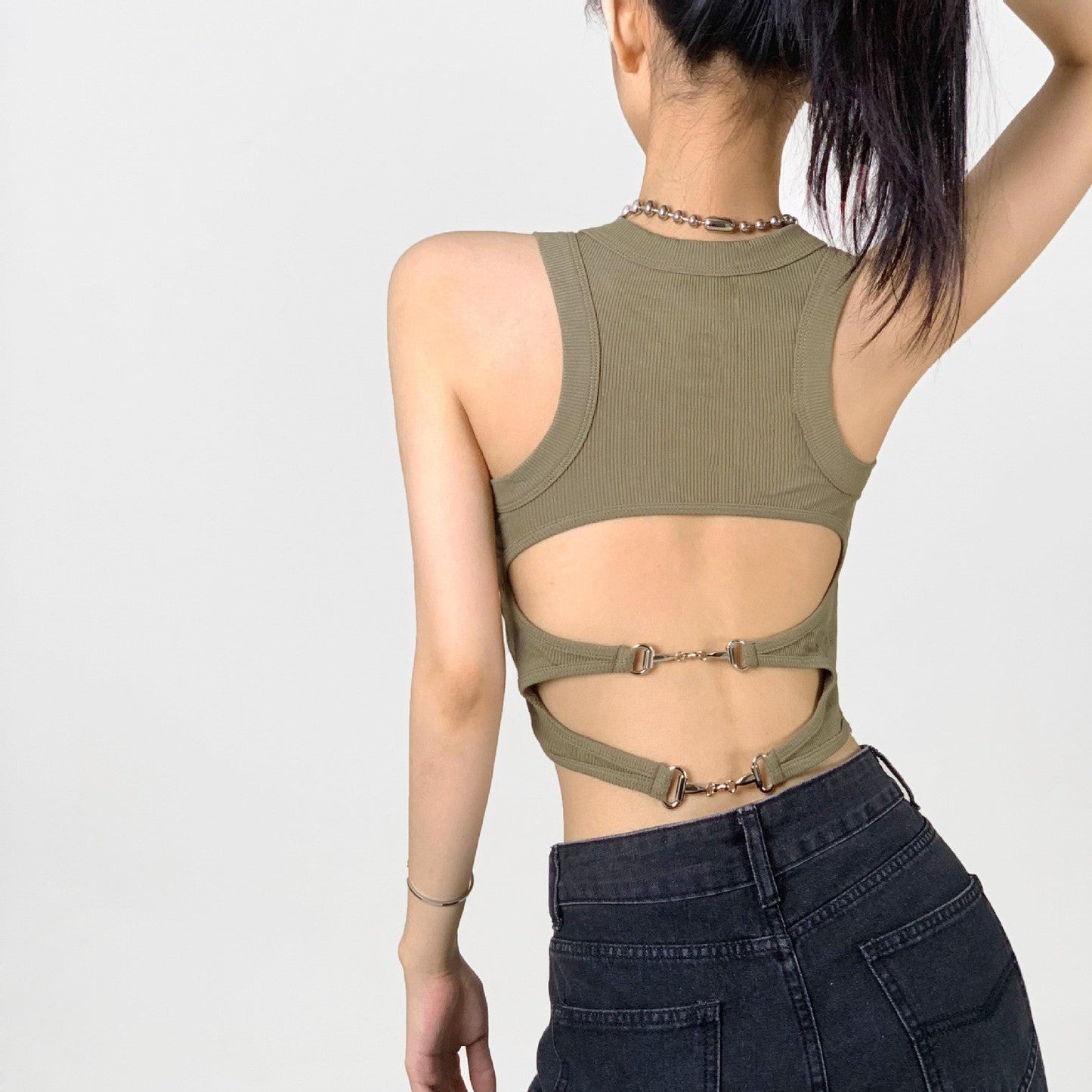 【Tops】ベアトップバック透かし彫りタンクトップ W10838