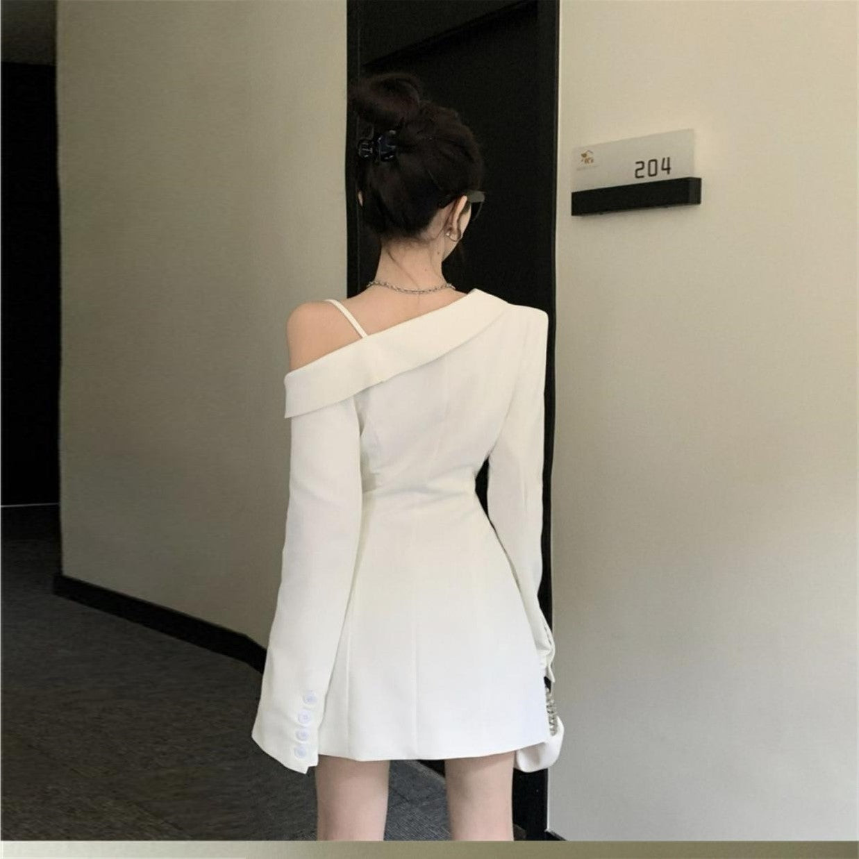 【Dress】肩見せスーツワンピース Z7098