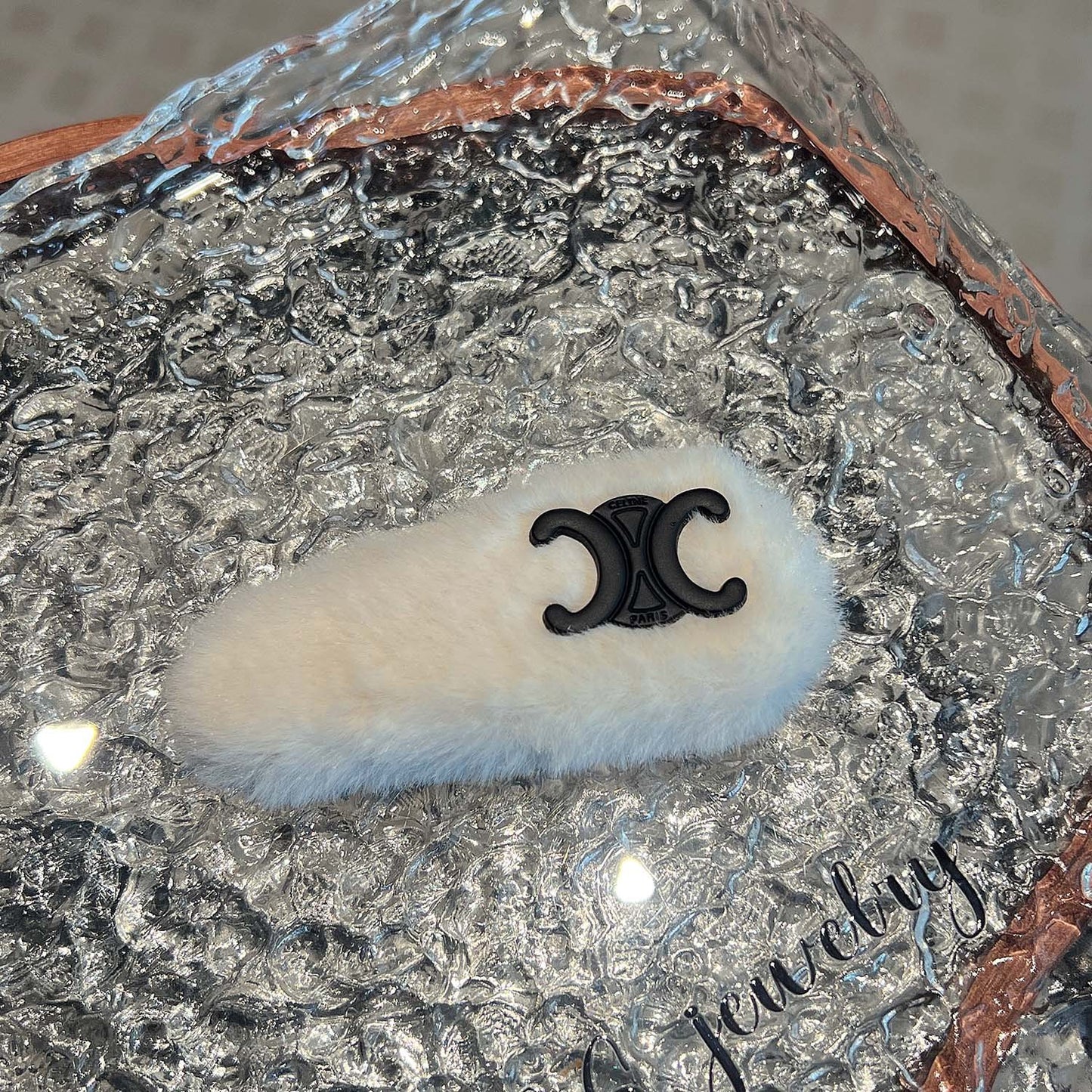 【雑貨】秋冬ファーヘアピン Z8289