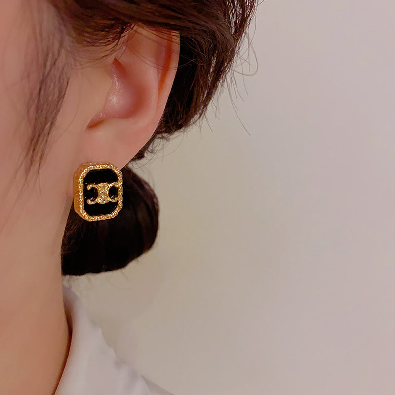【雑貨】秋冬らしくピアス Z7698