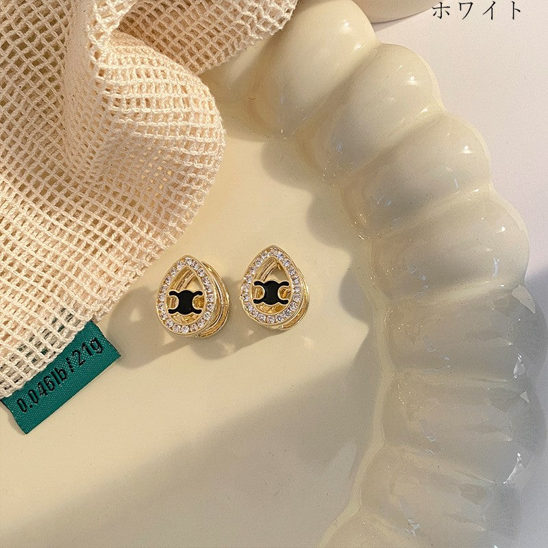 【雑貨】4色ピアス Z7708