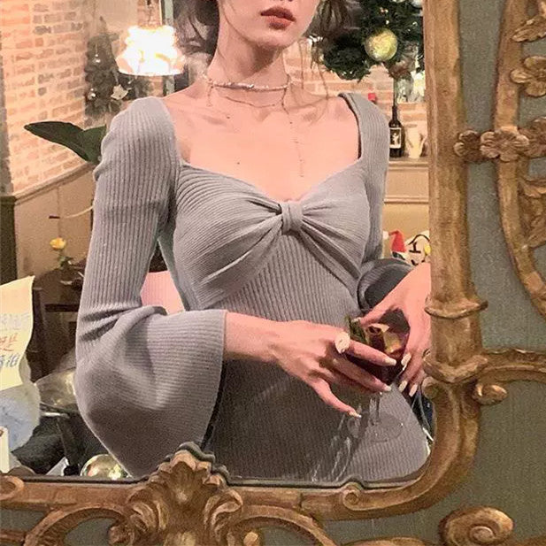 【Dress】新入荷フレアスリーブニットワンピース W8284