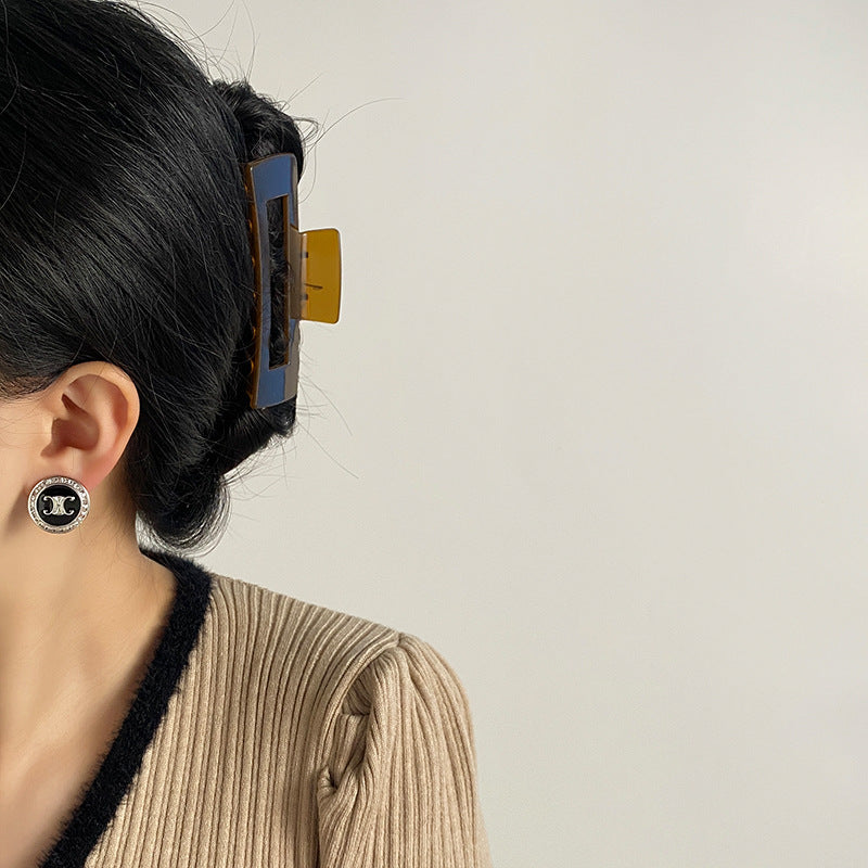 【雑貨】4色展開ピアス Z7705