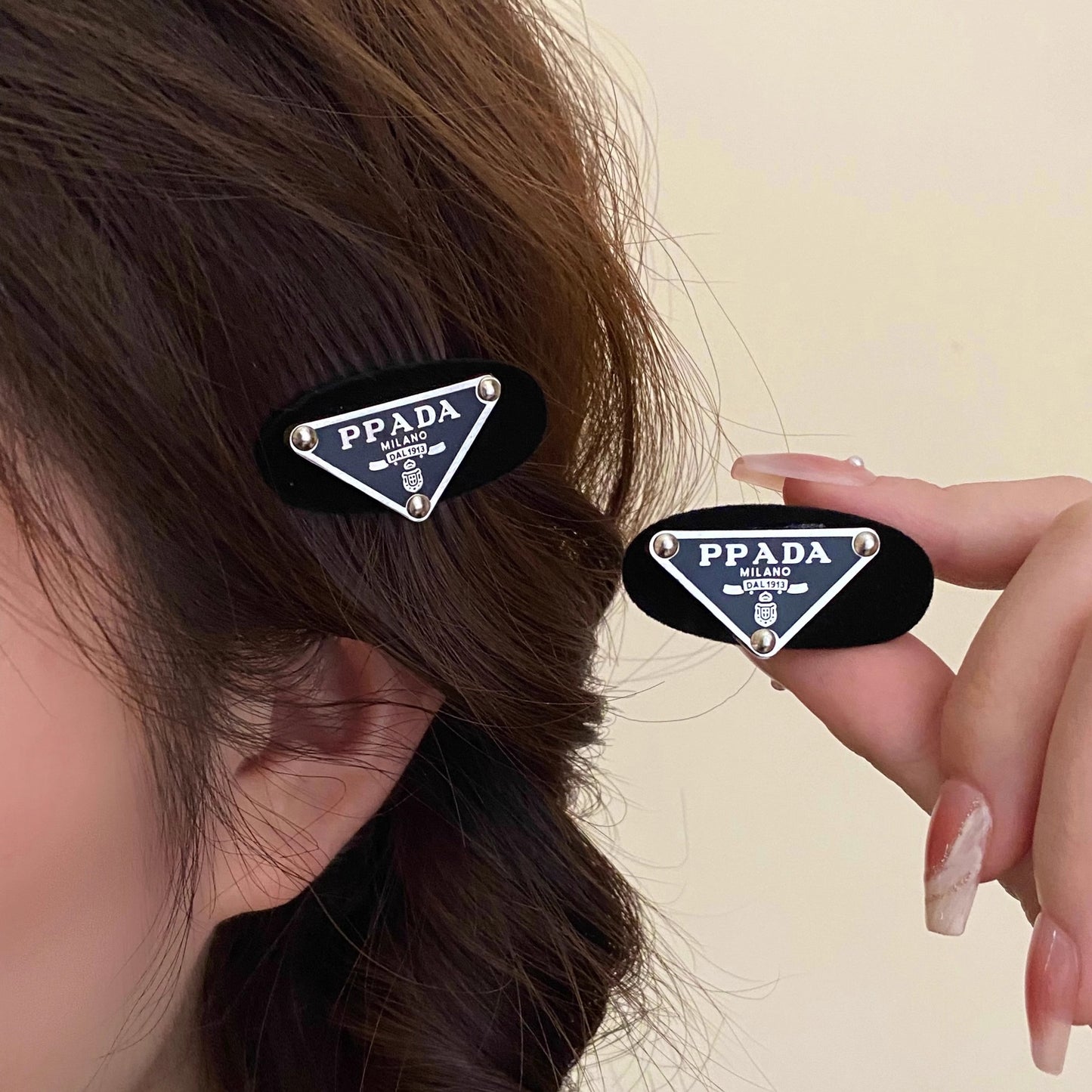 【雑貨】ヘアピン2枚セット Z8125