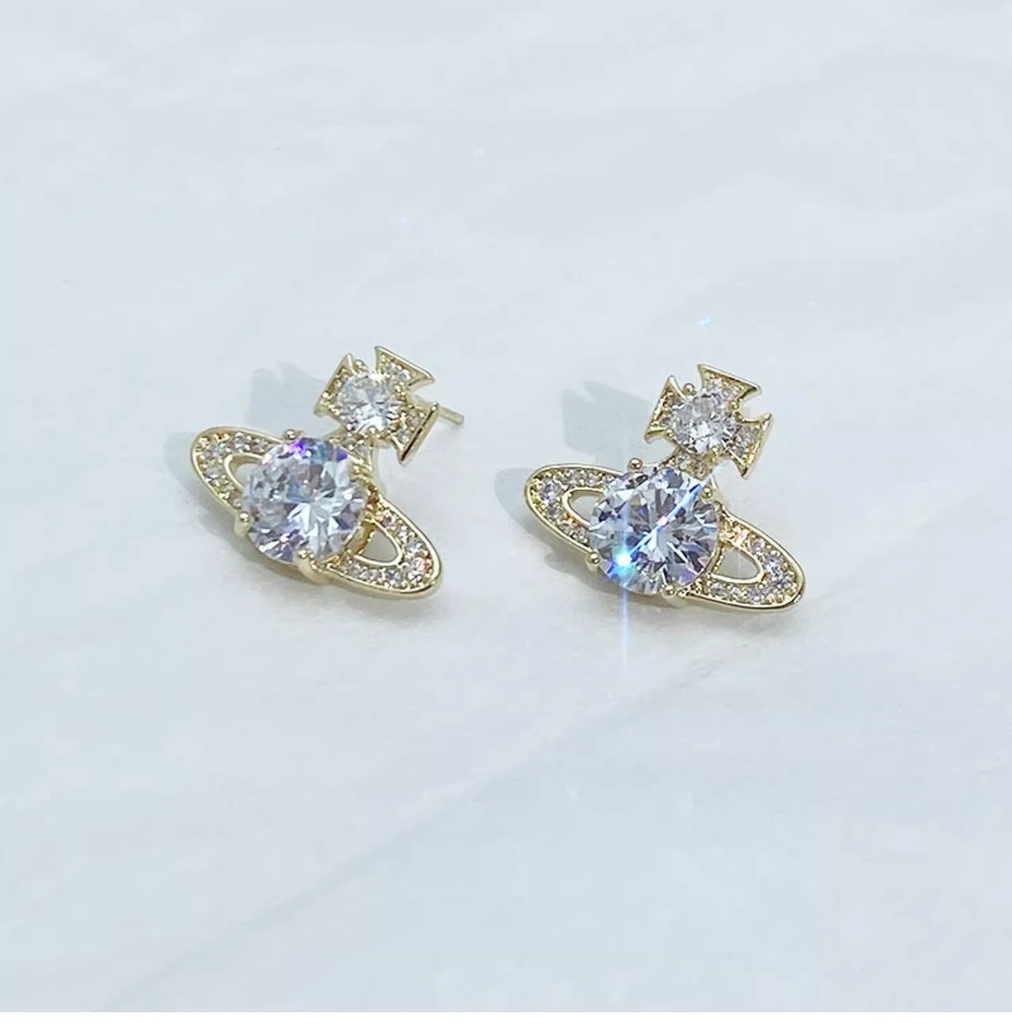 【雑貨】高級感ピアス Z7065