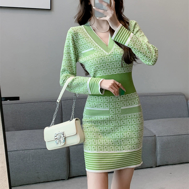 【Dress】3色展開~レトロ風ニットワンピース W9282